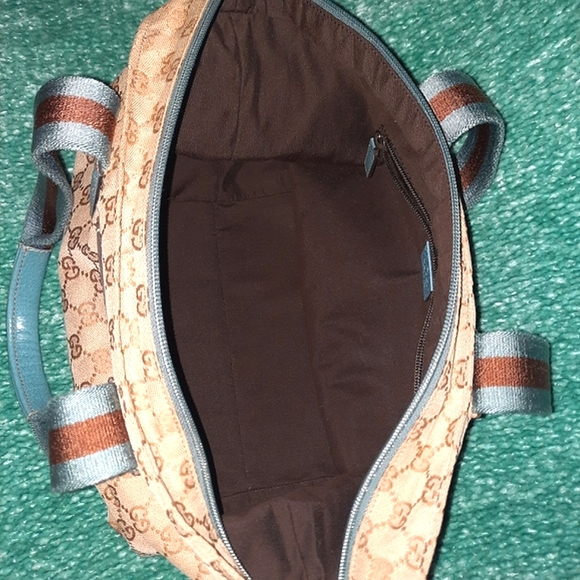 SOLD Gucci Tote Bag - Picture 10 of 14